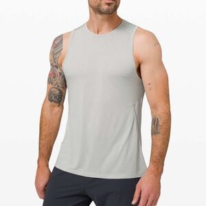 Lululemon fast and free Men's Gray Sleeveless Shirt tank top size medium